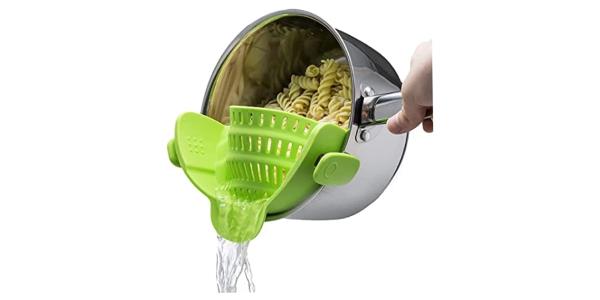 Gizmo Snap N Strain Pot &amp; Pasta Strainer on white background