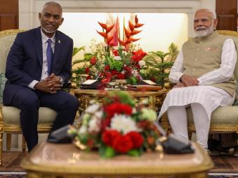 PM Modi meets Maldives President Mohamed Muizzu in New Delhi during the latter’s official visit to India. (Image: Narendra Modi/X)